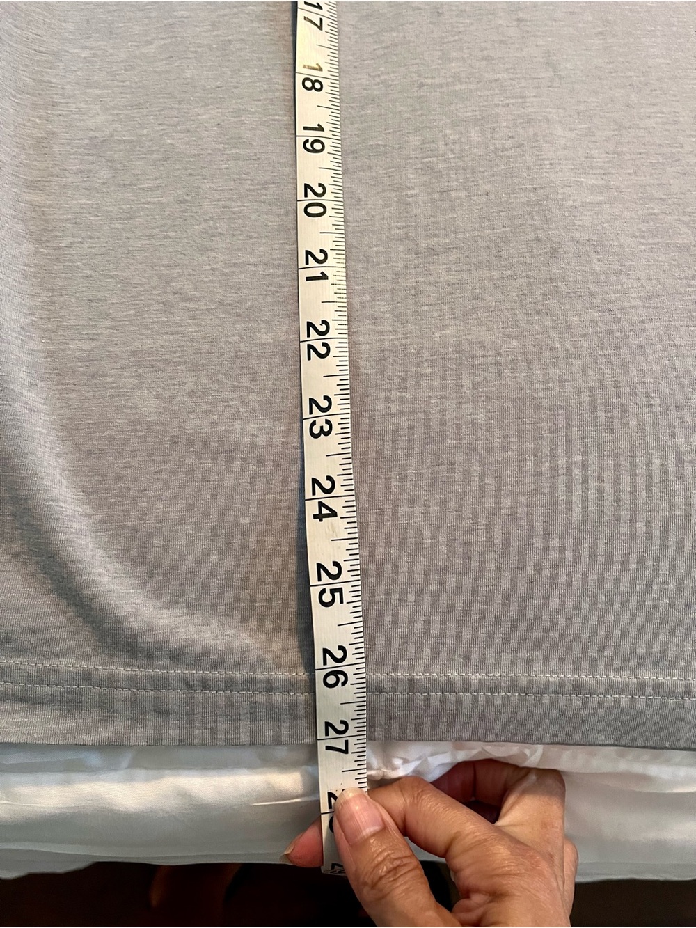 Peter Millar Gray Crown Lite Graphic Short-Sleeve Logo Tee - Picture 3 of 4